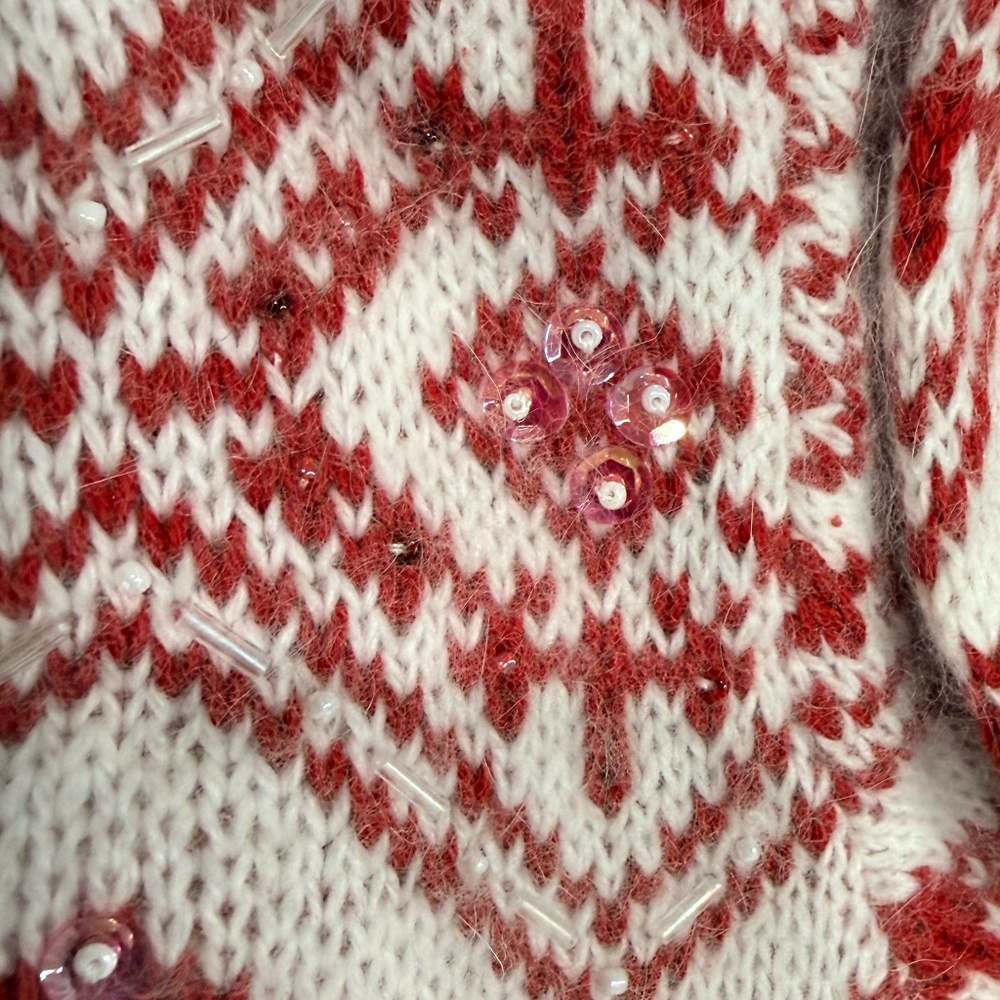 ST. JOHN’S BAY Women’s Red/White V-Neck Sweater (Size: L) - Picture 12 of 14